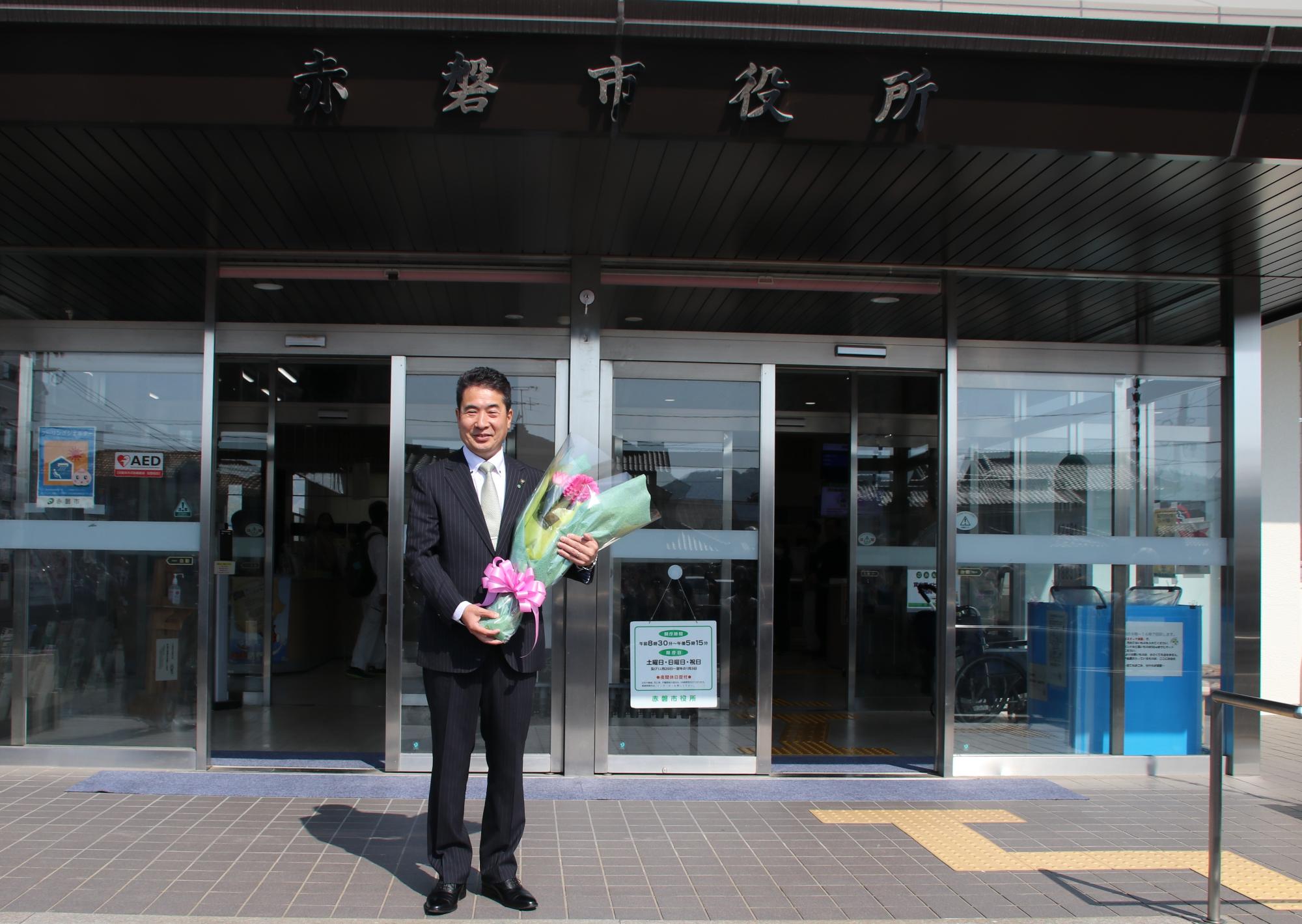 初登庁