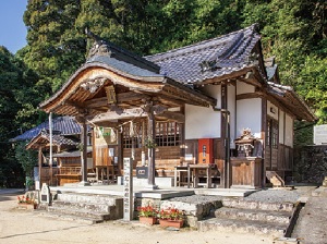 石上布都魂神社の写真