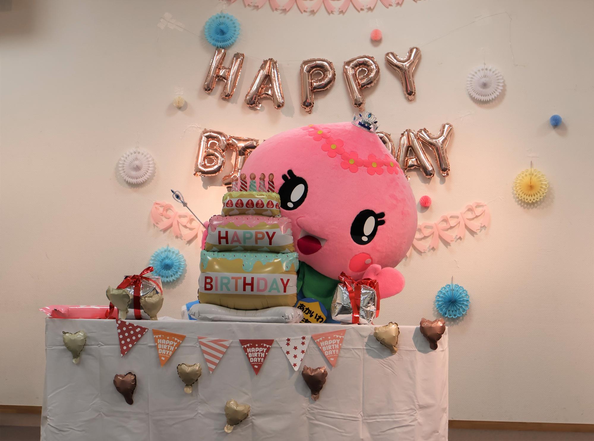 あかいわモモちゃんお誕生日