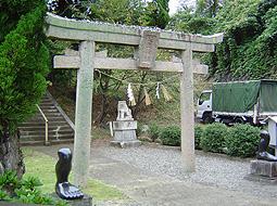 足王神社鳥居の全景