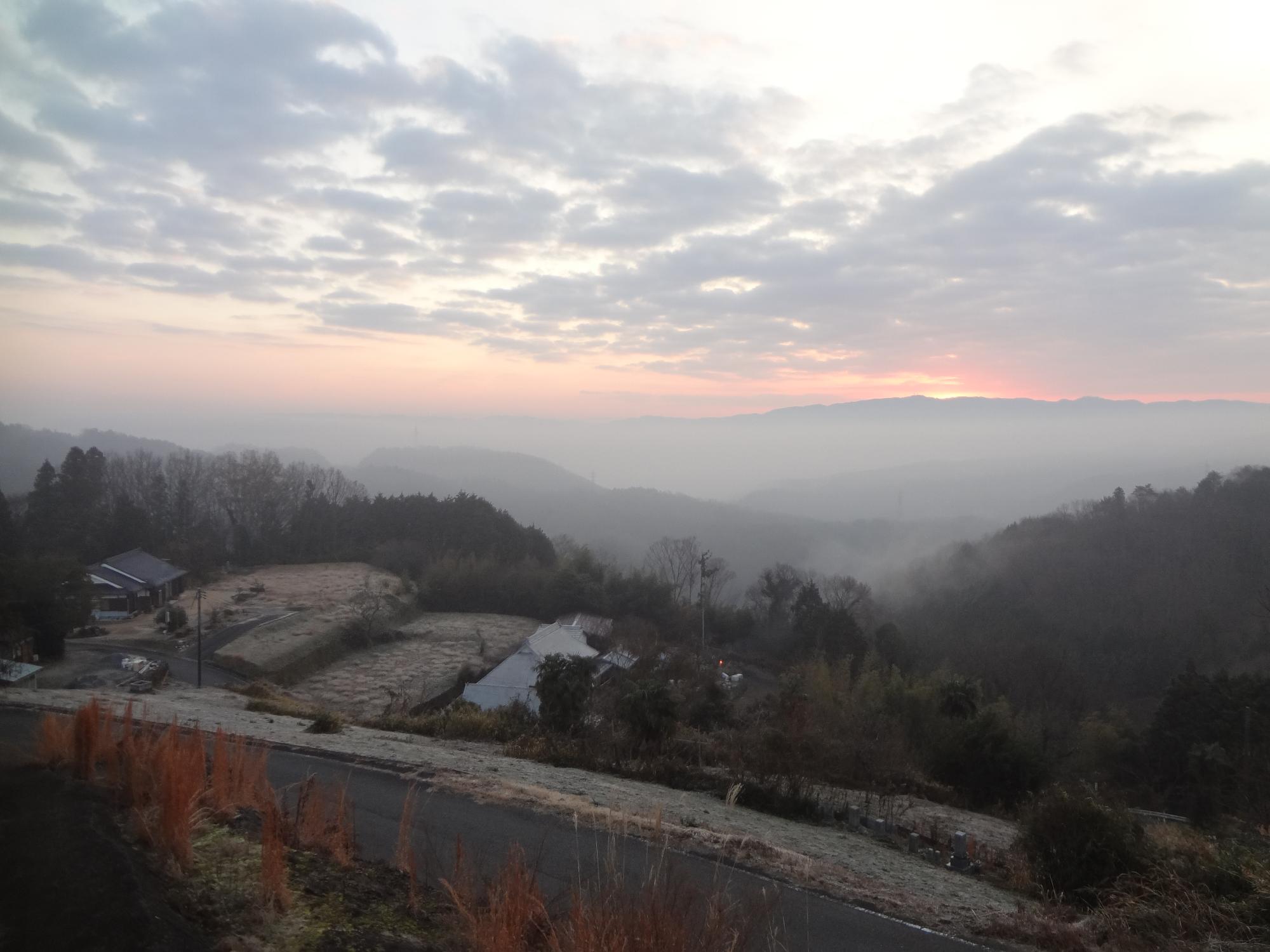 是里の朝の風景