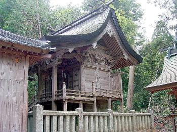 宗形神社本殿（むなかたじんじゃほんでん）の写真