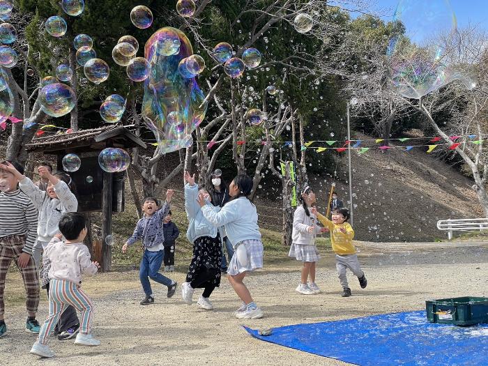 シャボン玉パフォーマンス